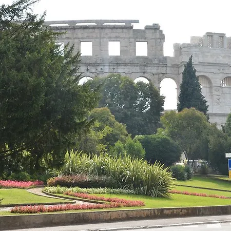 Mon Amour * Pula